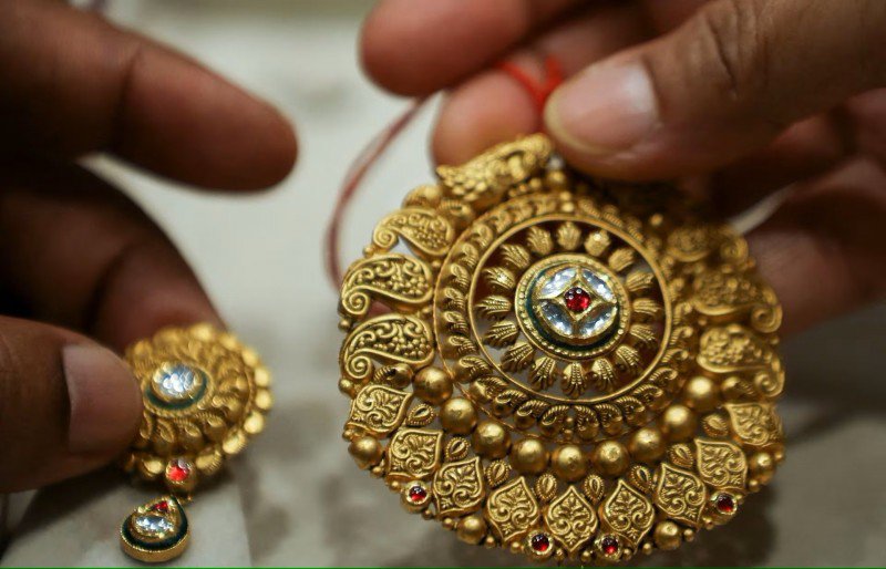 Dự báo giá vàng ngày 21/6: Bất ngờ tăng sốc