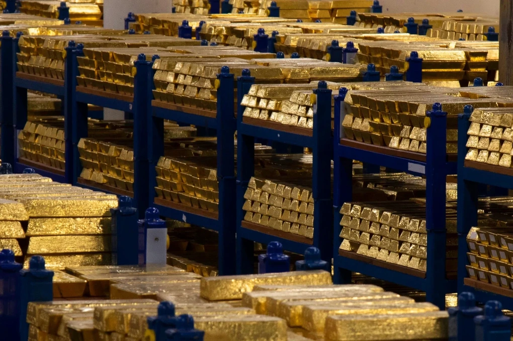 Hàng nghìn tấn vàng ồ ạt lên máy bay về Mỹ, thị trường buôn vàng bùng nổ?