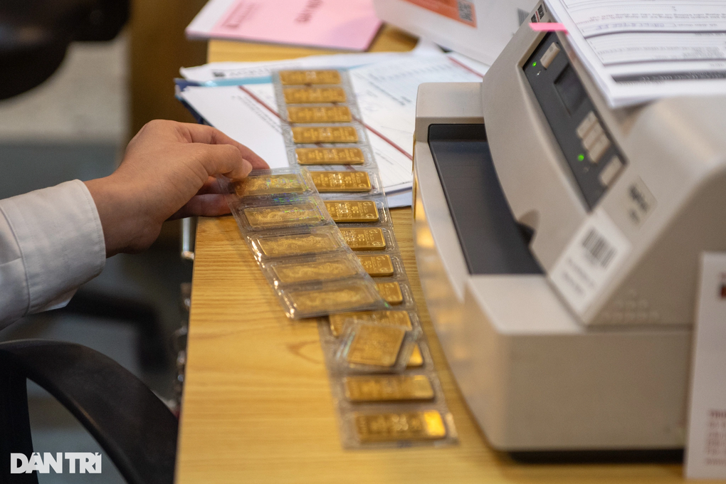 Giá vàng miếng tăng 4 triệu đồng, vượt 173,3 triệu đồng/lượng